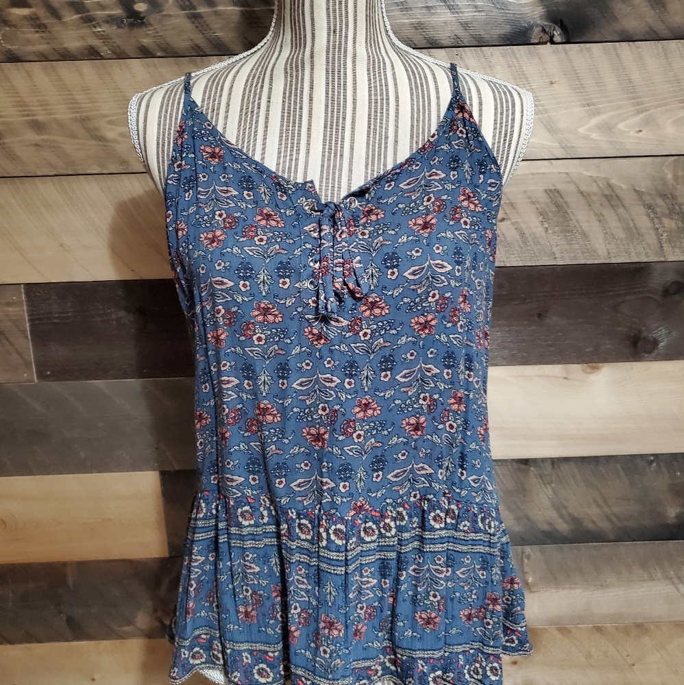 American Eagle Top. Size lg